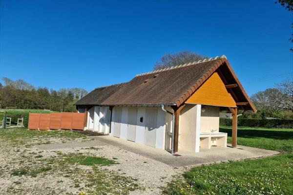 Camping Onlycamp La Potiniere Ecueille 外观 照片